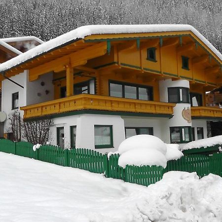 Appartementhaus Zillertal By Piaunddirk Finkenberg Exterior foto